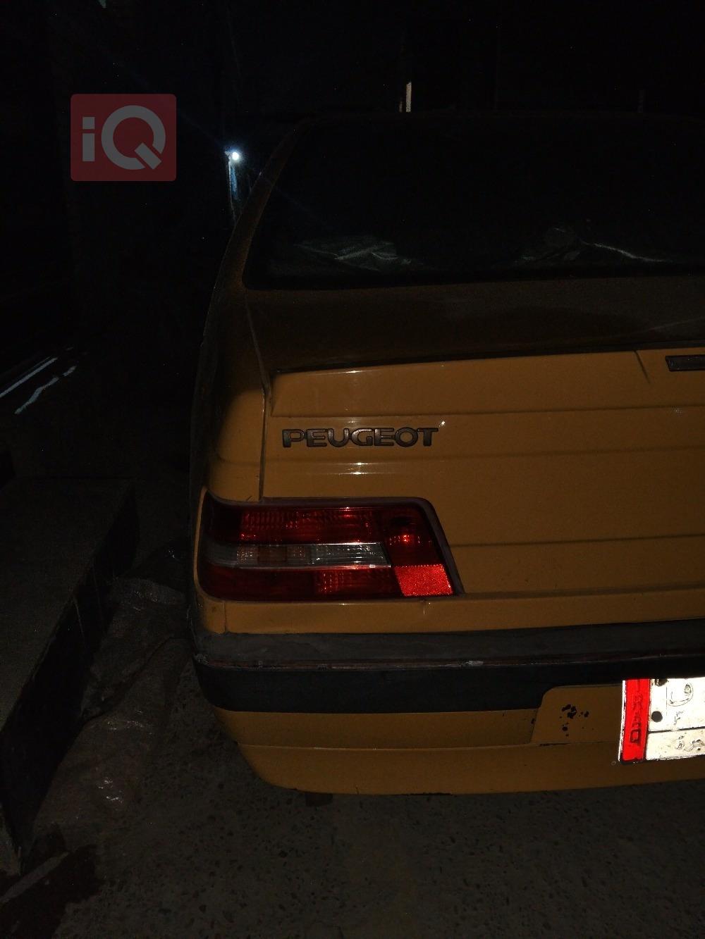 بيجو 405